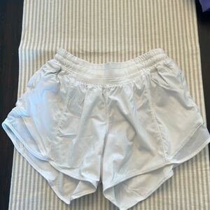 Lululemon white hotty hot shorts